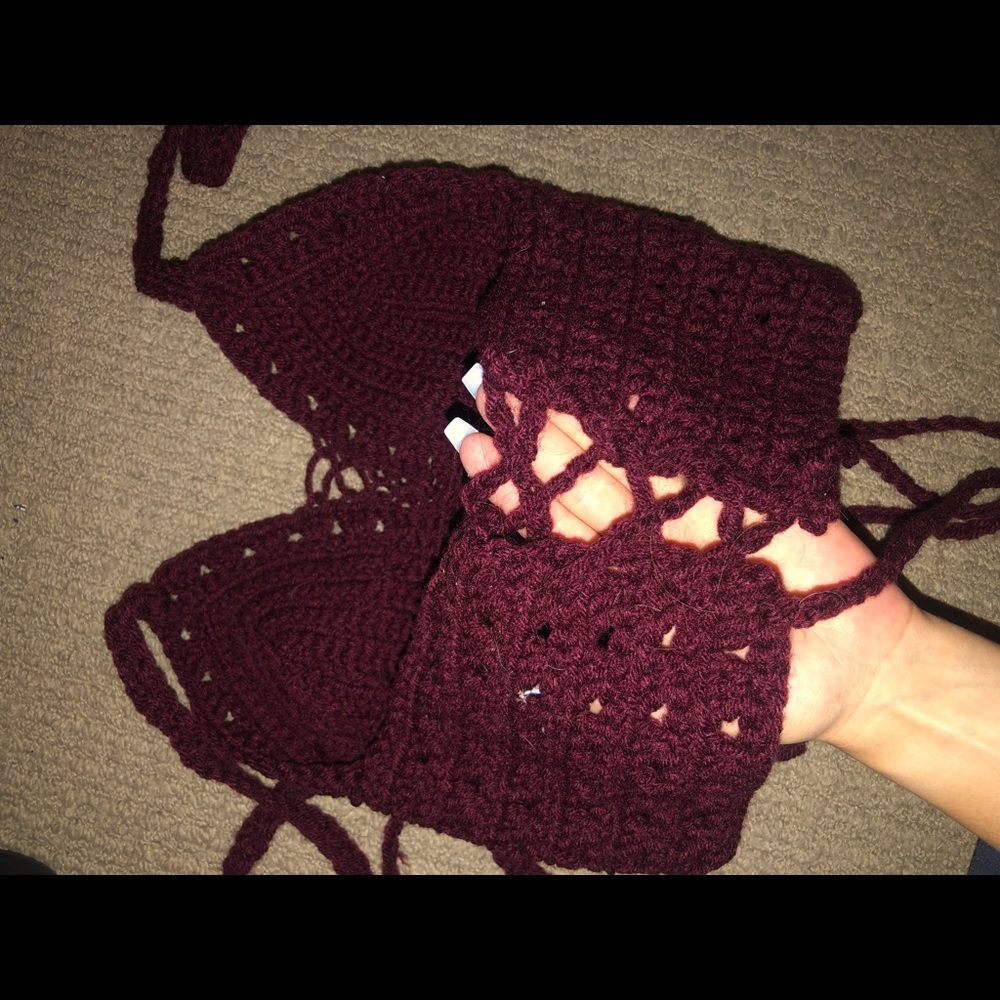 SOLD✅Maroon crochet string crop top
